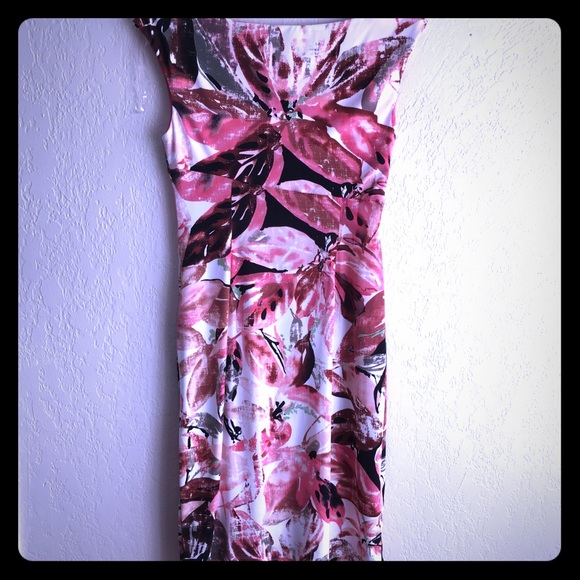 🍀 10 for $25.00 floral dress - Picture 6 of 8